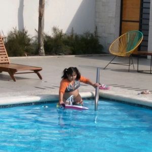 Meet your Posher, Juan